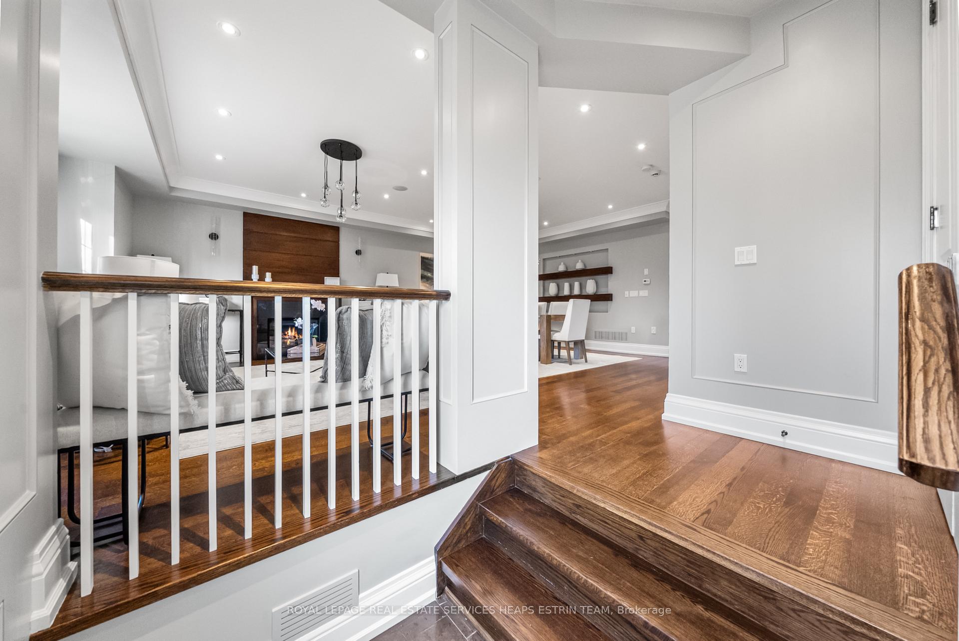 Photo 4 of 481 Broadway Avenue, Toronto, Leaside — HOMEH