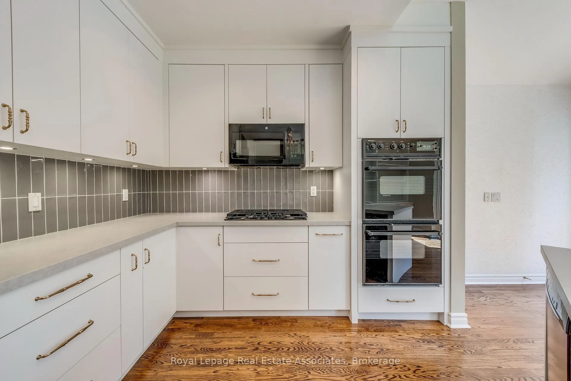 Photo 19 of 123 Melrose Avenue, Toronto, Lawrence Park North — HOMEH
