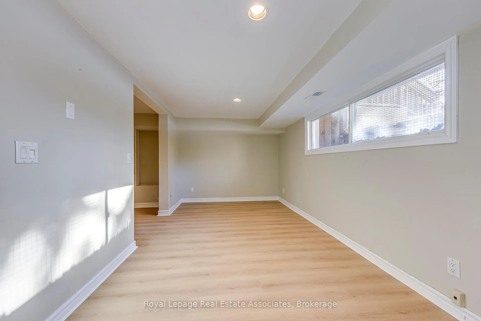 Photo 39 of 123 Melrose Avenue, Toronto, Lawrence Park North — HOMEH