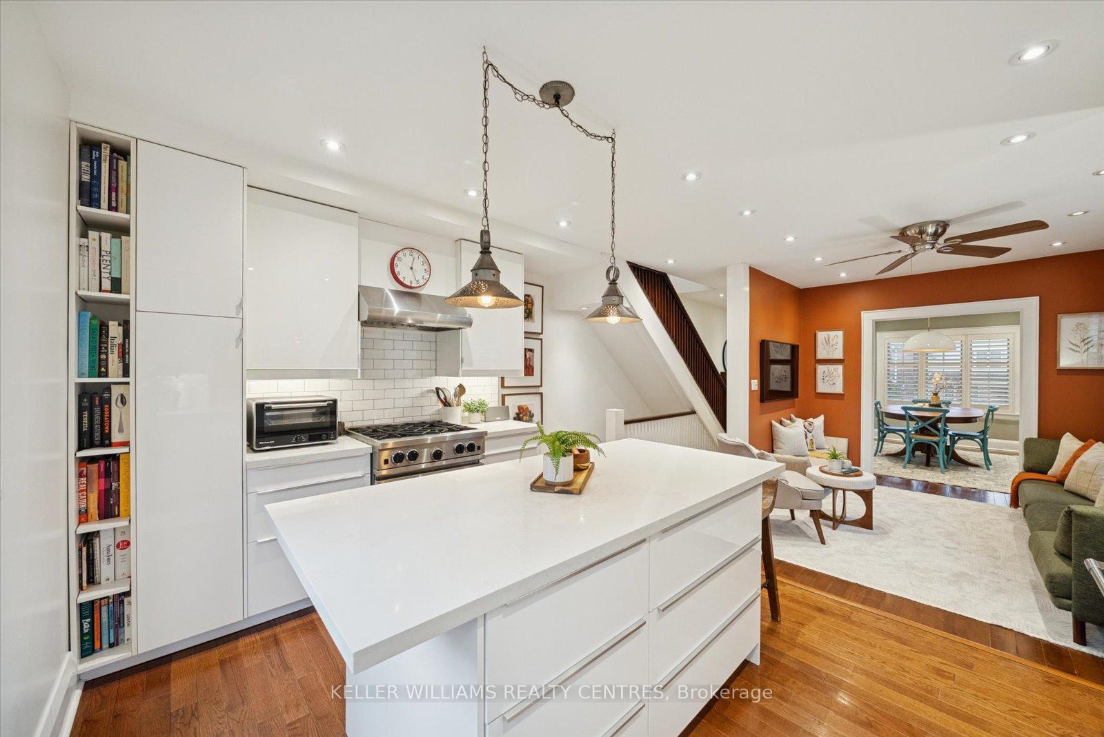 Photo 12 of 1780 Gerrard Street E, Toronto, Woodbine Corridor — HOMEH