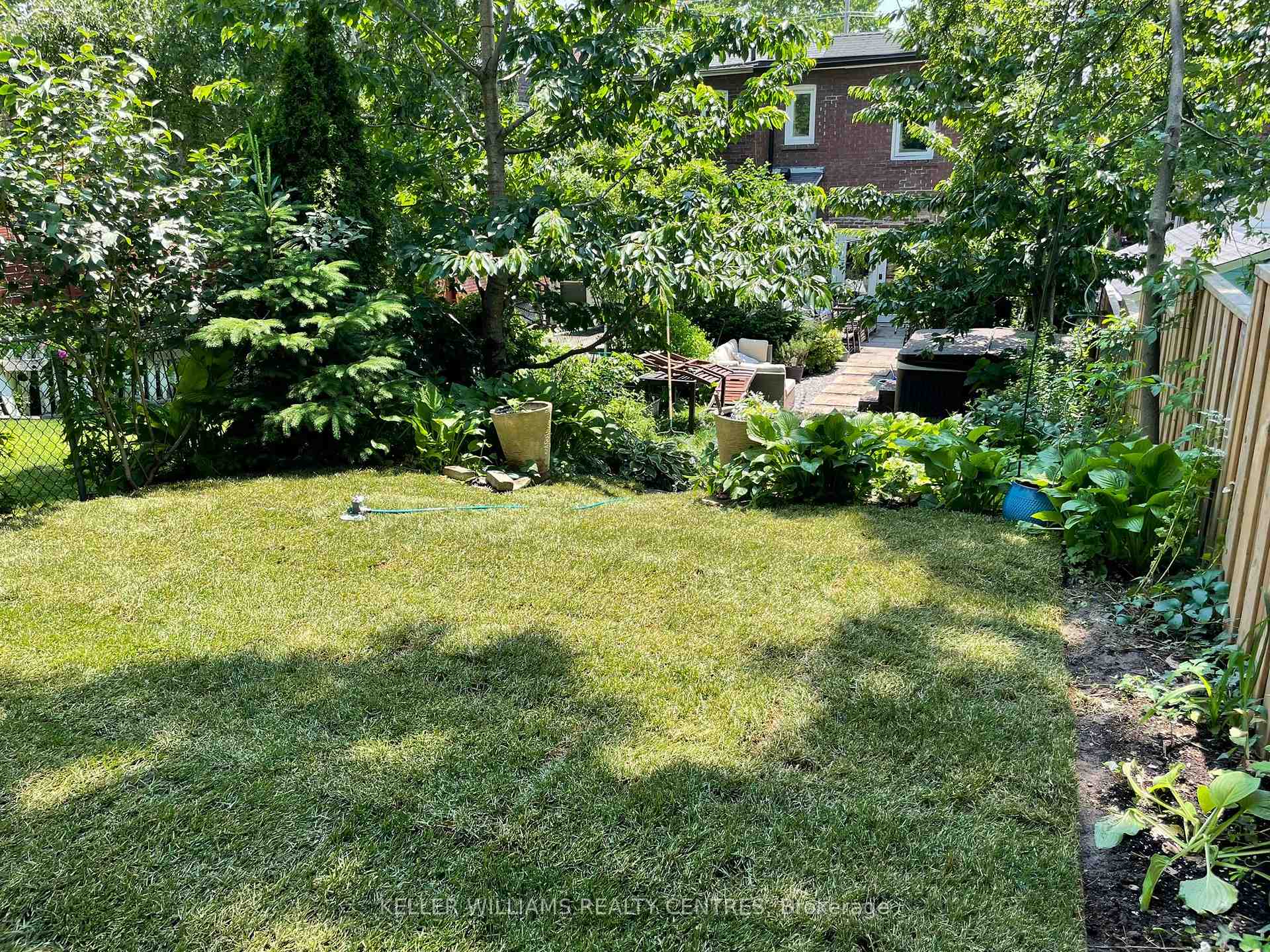 Photo 34 of 1780 Gerrard Street E, Toronto, Woodbine Corridor — HOMEH