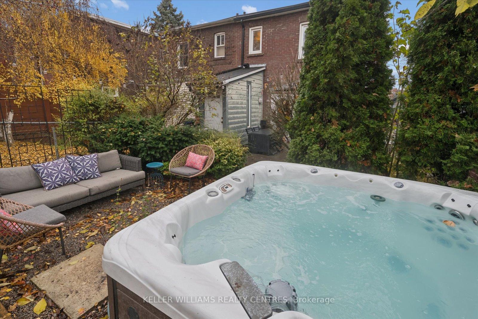 Photo 37 of 1780 Gerrard Street E, Toronto, Woodbine Corridor — HOMEH