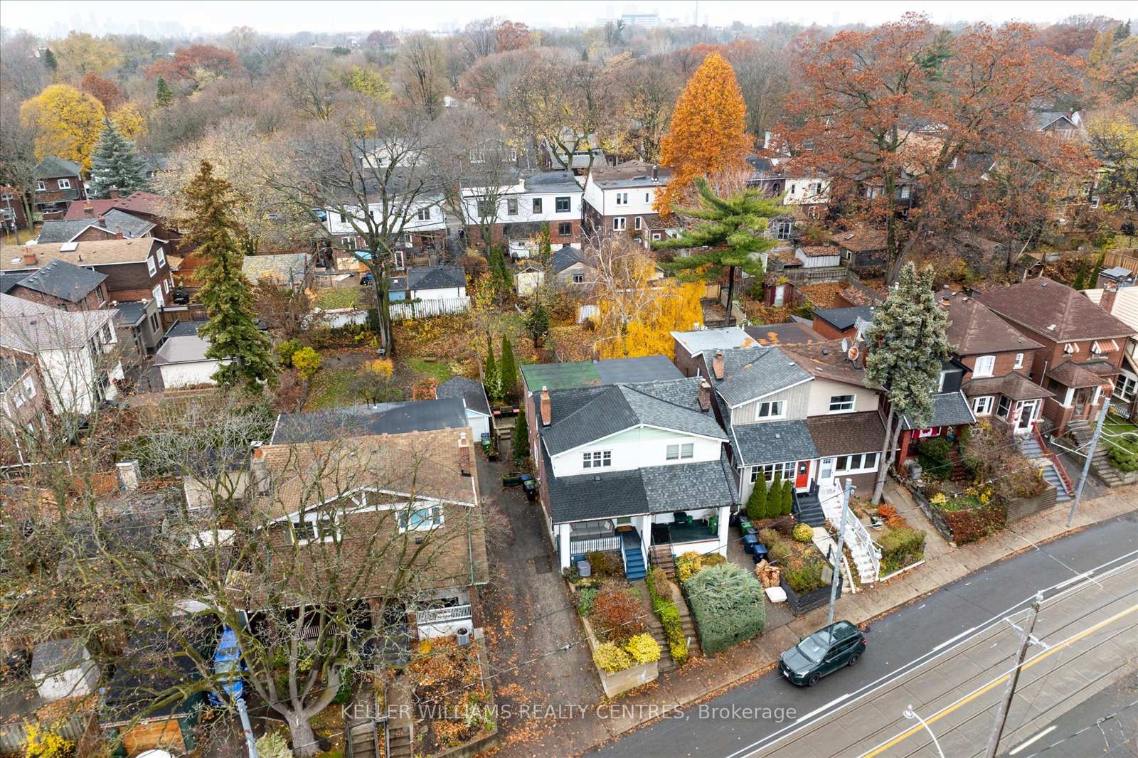 Photo 39 of 1780 Gerrard Street E, Toronto, Woodbine Corridor — HOMEH
