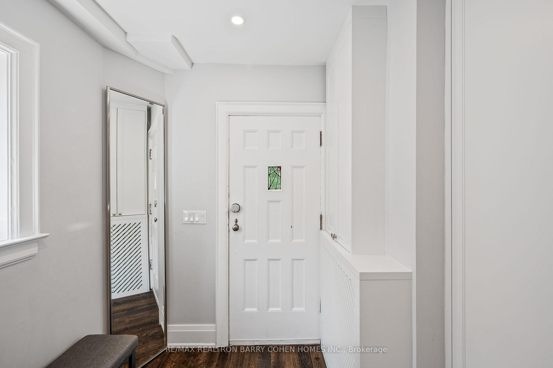 Photo 2 of 163 Rumsey Road, Toronto, Leaside — HOMEH