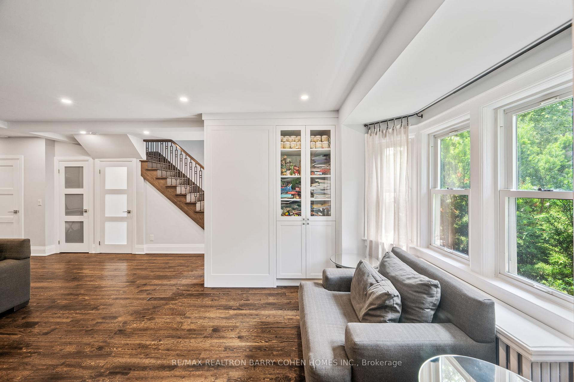 Photo 5 of 163 Rumsey Road, Toronto, Leaside — HOMEH