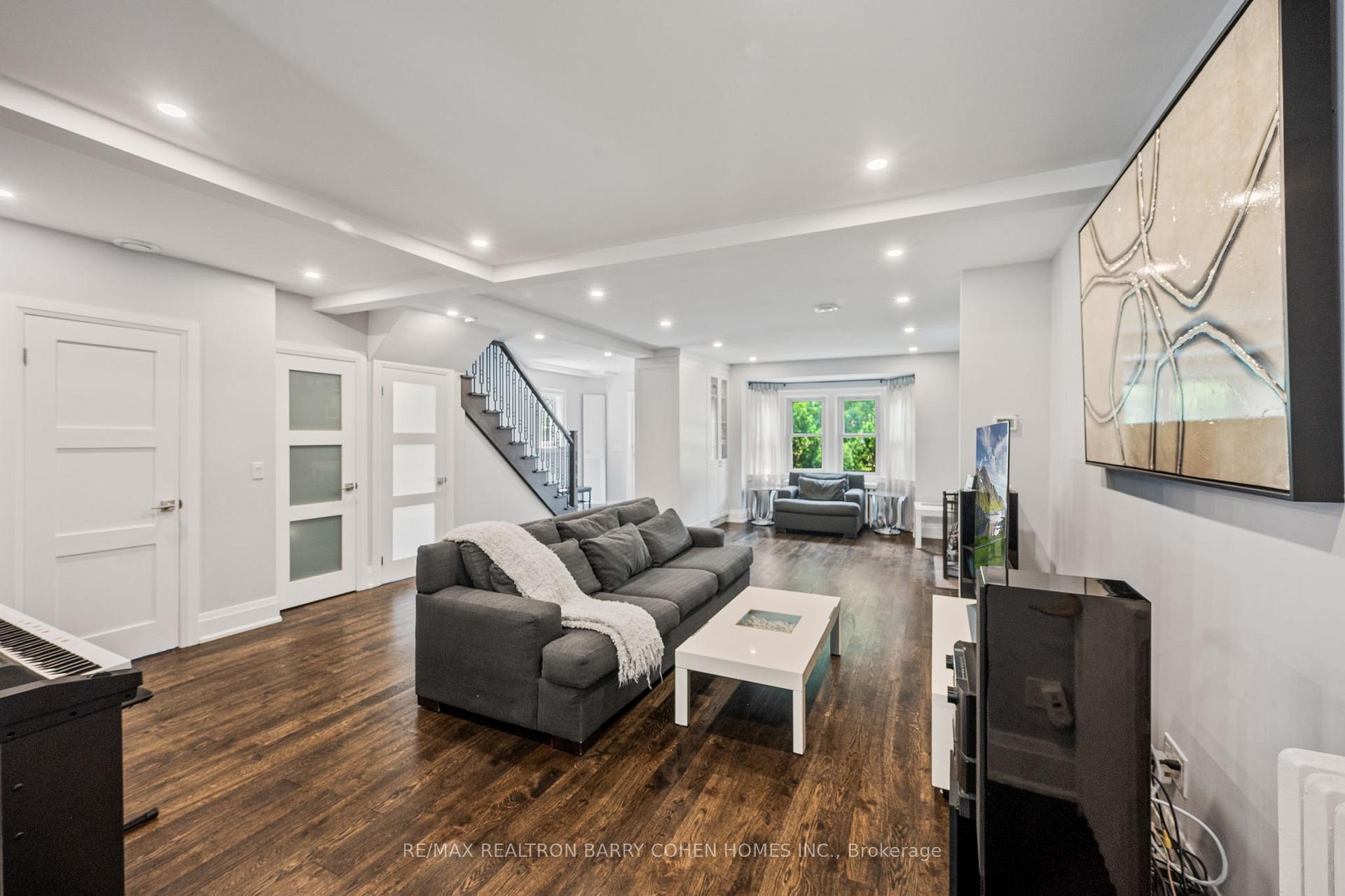 Photo 6 of 163 Rumsey Road, Toronto, Leaside — HOMEH