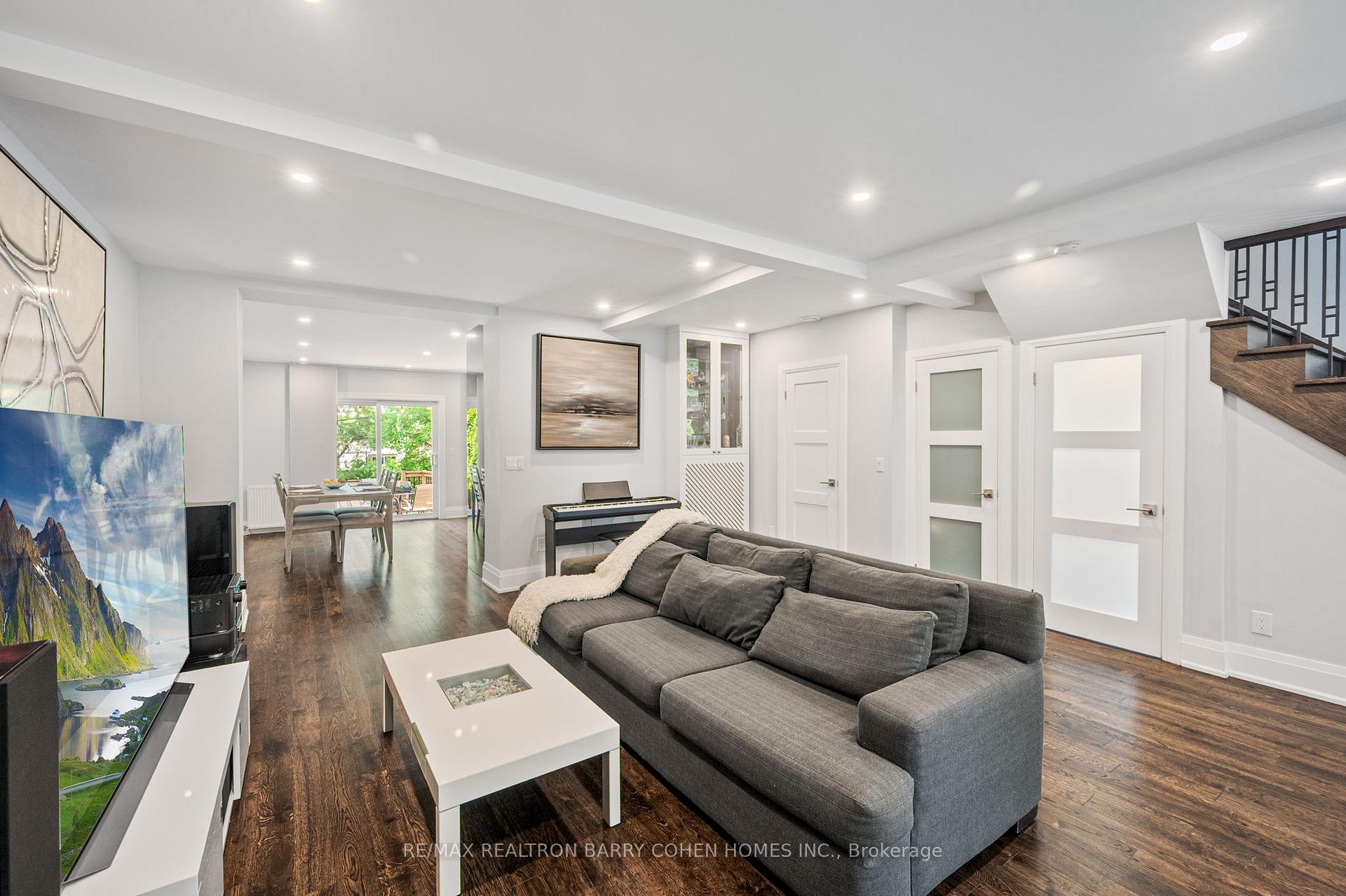 Photo 10 of 163 Rumsey Road, Toronto, Leaside — HOMEH