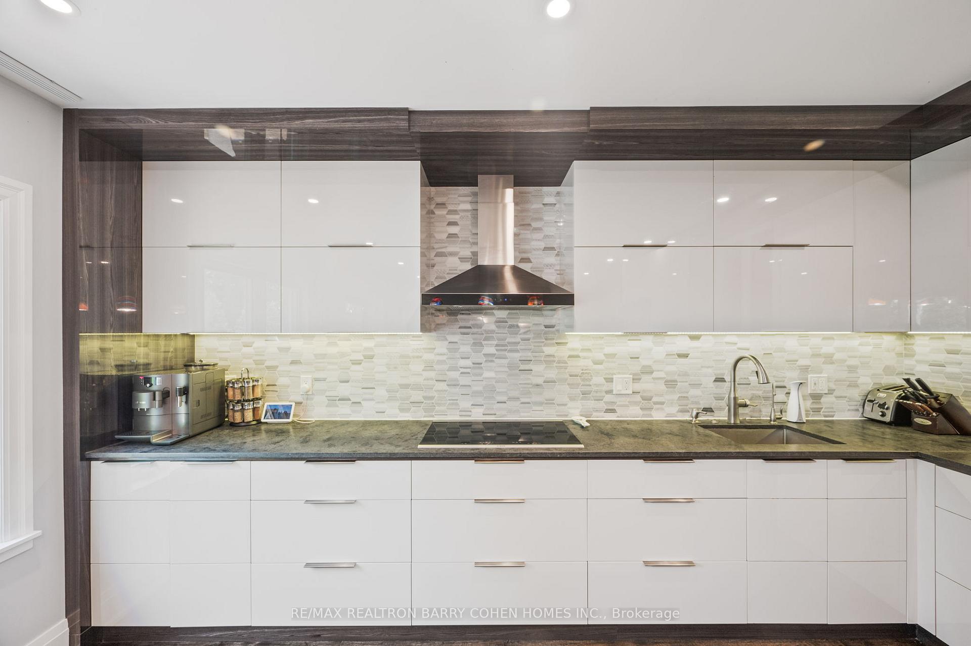 Photo 23 of 163 Rumsey Road, Toronto, Leaside — HOMEH