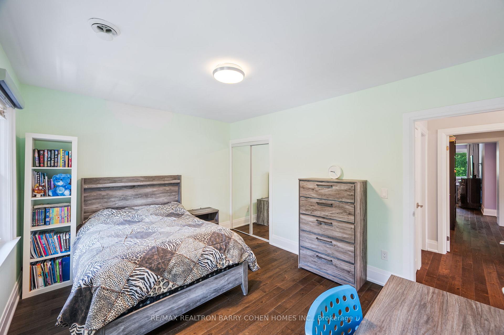 Photo 29 of 163 Rumsey Road, Toronto, Leaside — HOMEH