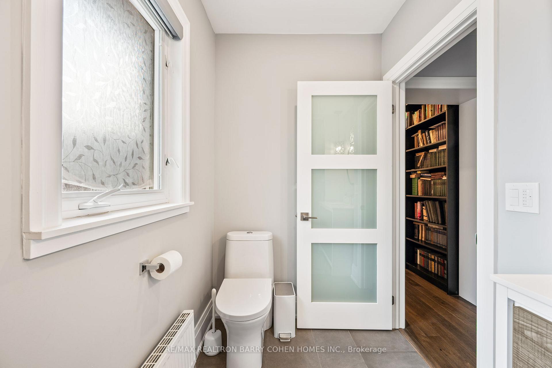 Photo 37 of 163 Rumsey Road, Toronto, Leaside — HOMEH