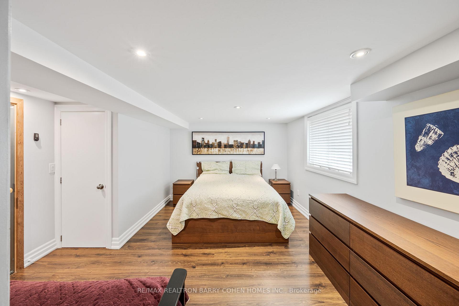 Photo 39 of 163 Rumsey Road, Toronto, Leaside — HOMEH