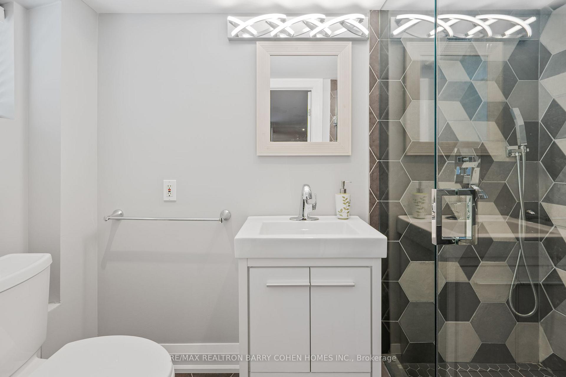 Photo 43 of 163 Rumsey Road, Toronto, Leaside — HOMEH