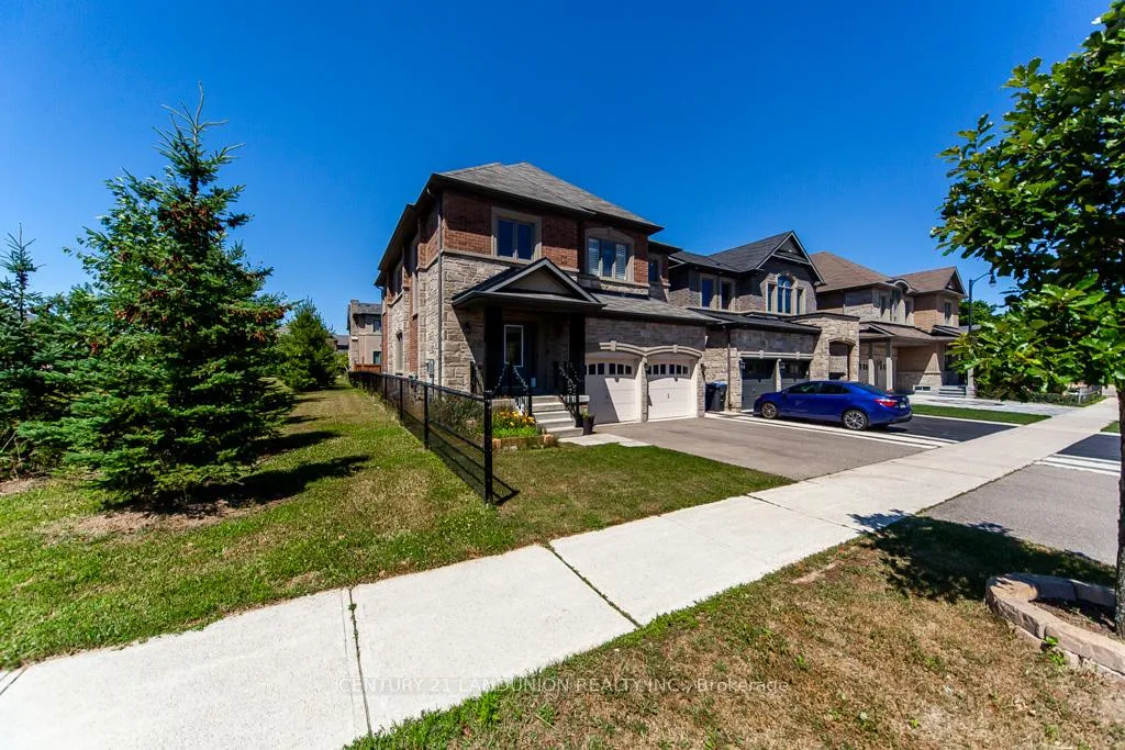 Photo 2 of 70 Prairie Creek Crescent, Brampton, Bram West — HOMEH