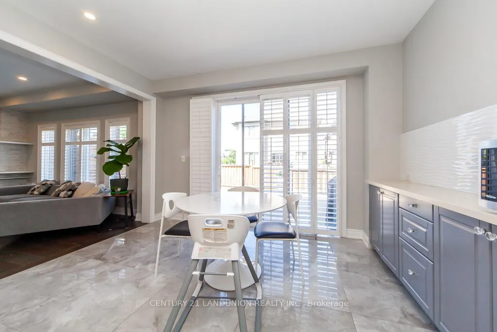 Photo 14 of 70 Prairie Creek Crescent, Brampton, Bram West — HOMEH