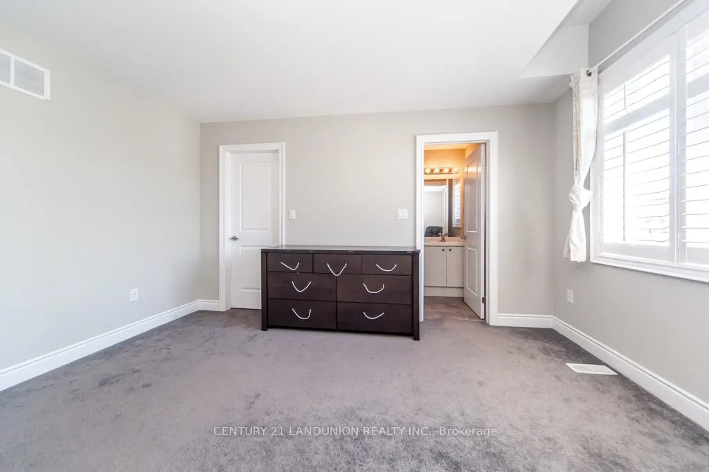 Photo 33 of 70 Prairie Creek Crescent, Brampton, Bram West — HOMEH