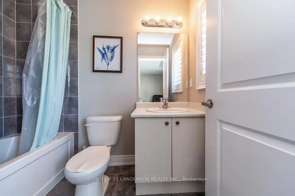 Photo 34 of 70 Prairie Creek Crescent, Brampton, Bram West — HOMEH