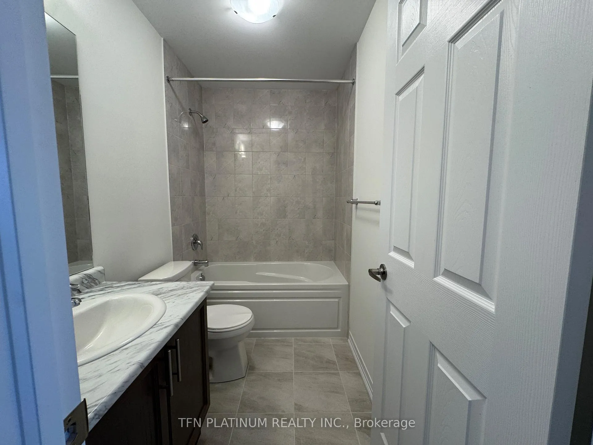 Photo 13 of 5 Lilac Lane, Thorold, Hurricane/Merrittville — HOMEH