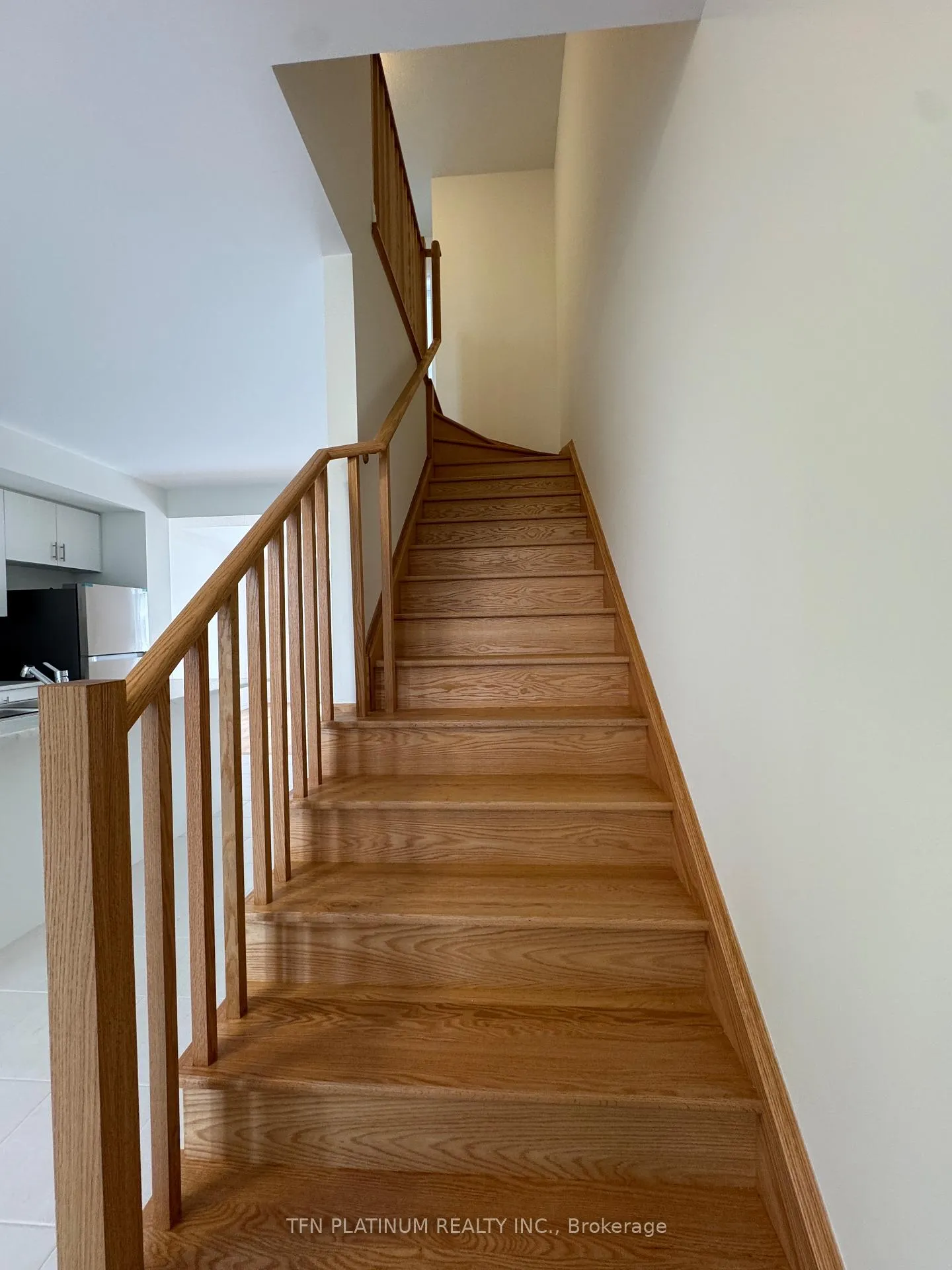 Photo 15 of 5 Lilac Lane, Thorold, Hurricane/Merrittville — HOMEH