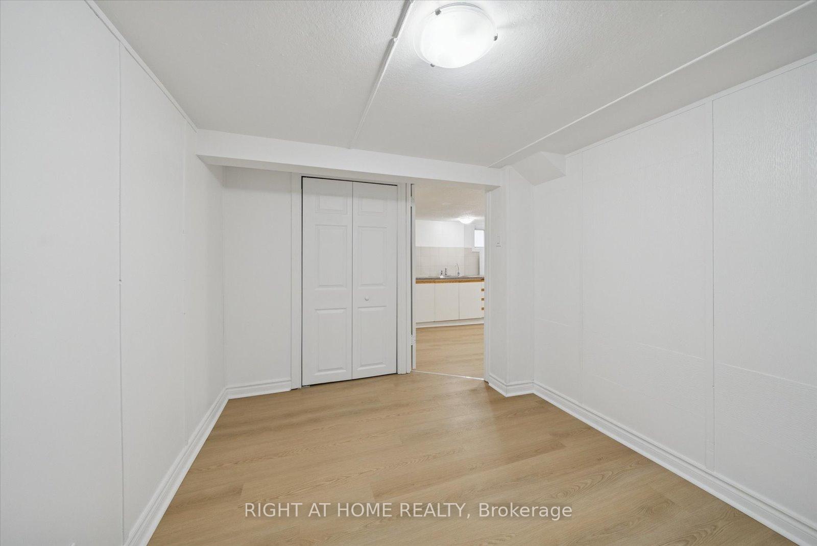 Photo 25 of 17 Yardley Avenue, Toronto, O'Connor-Parkview — HOMEH