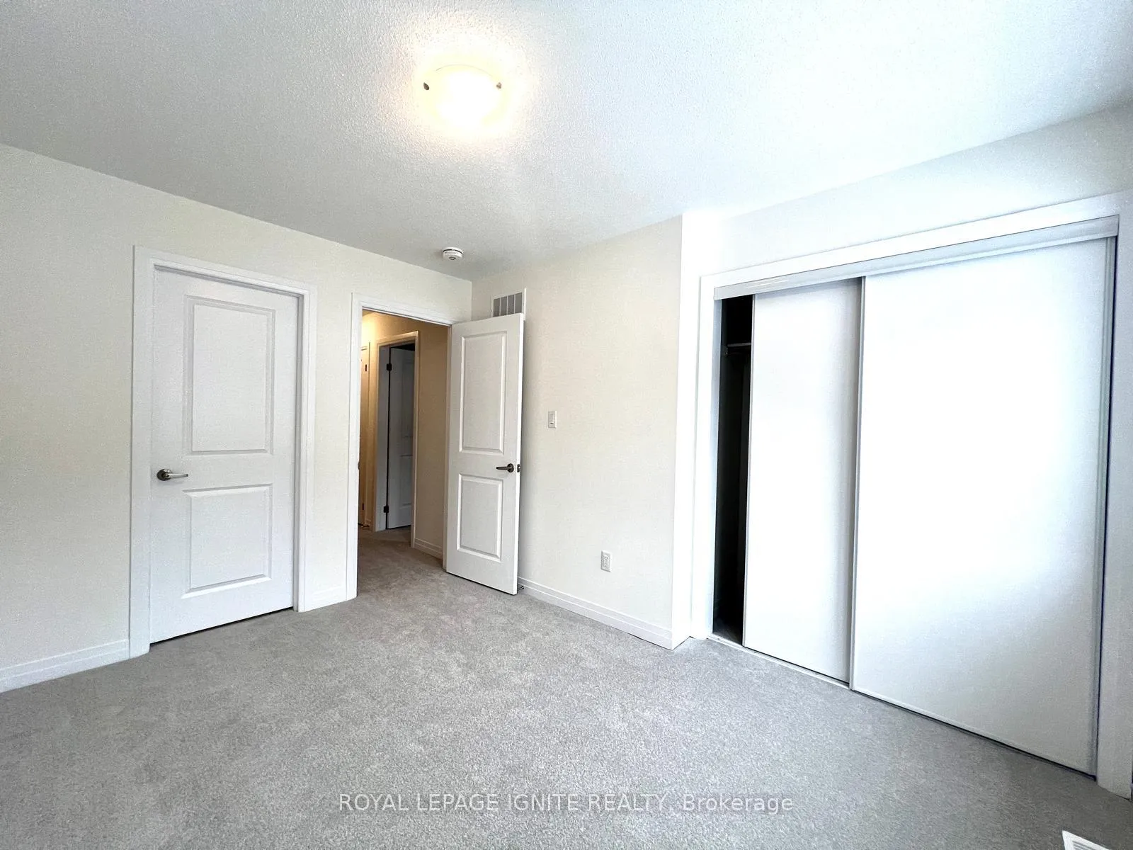 Photo 20 of 524 Hudson Crescent, Midland — HOMEH