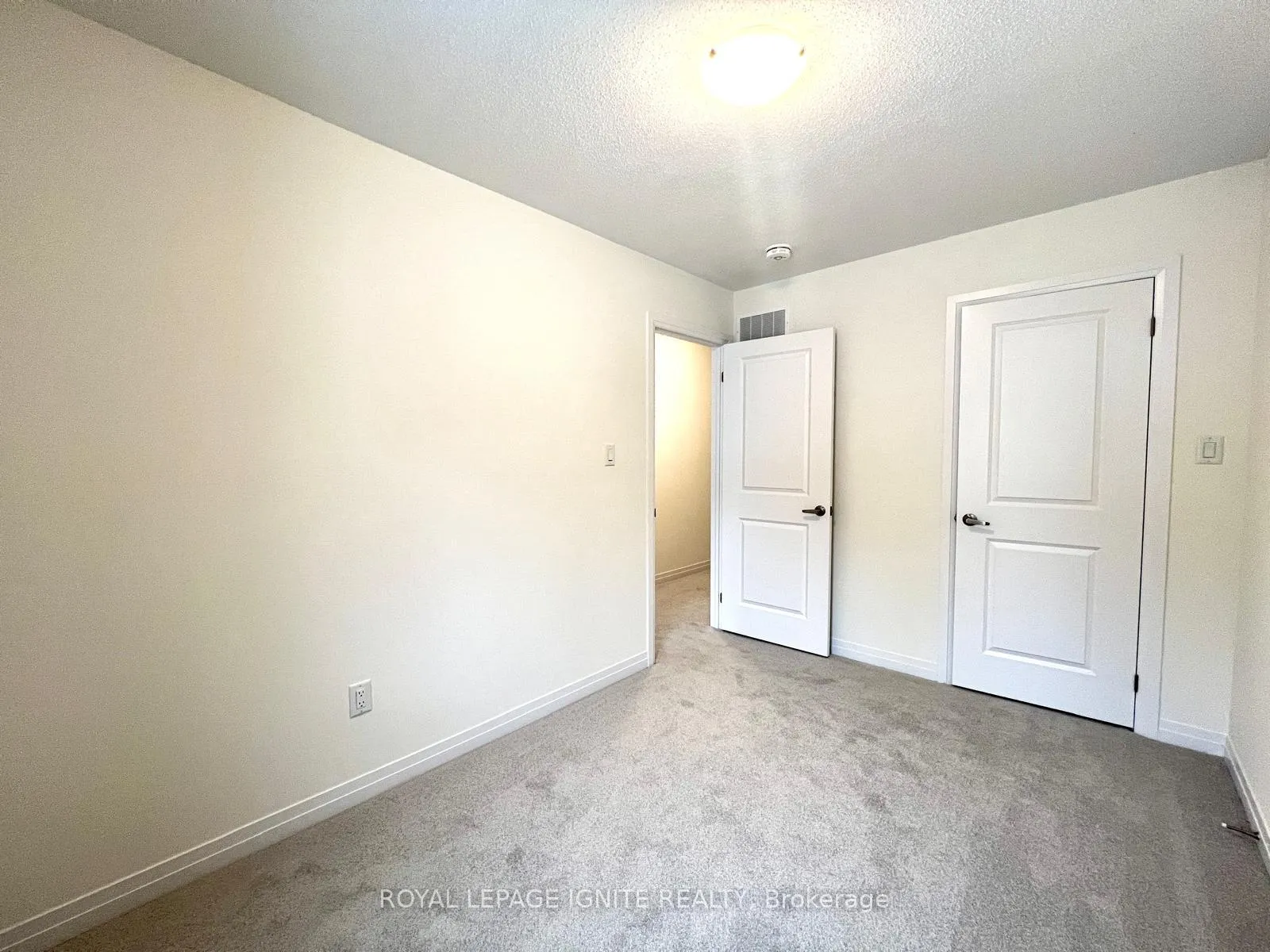Photo 23 of 524 Hudson Crescent, Midland — HOMEH