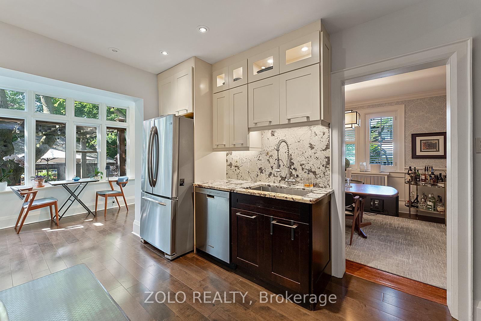 Photo 11 of 129 Clifton Road, Toronto, Rosedale-Moore Park — HOMEH
