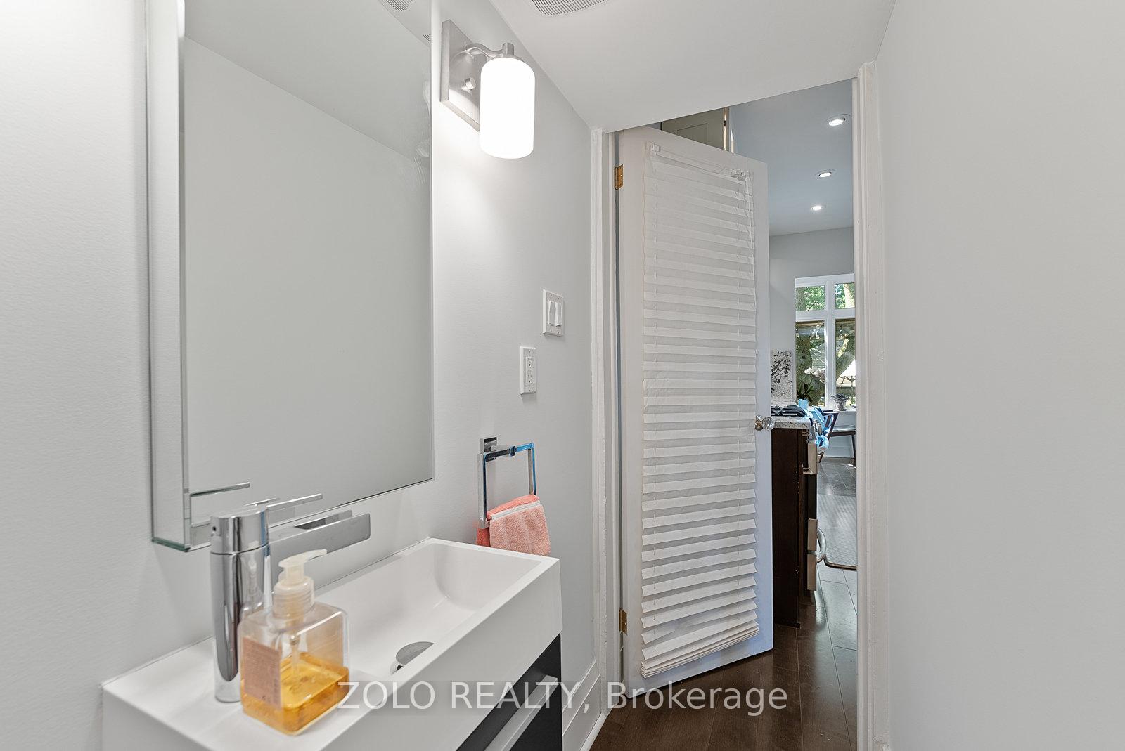Photo 16 of 129 Clifton Road, Toronto, Rosedale-Moore Park — HOMEH