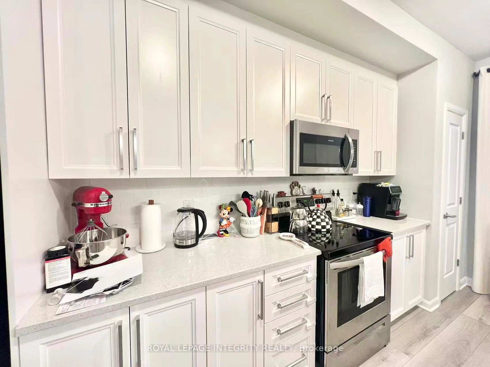 Photo 10 of 1045 Speedvale Court, Ottawa, Kanata - Kanata Lakes/Heritage Hills — HOMEH