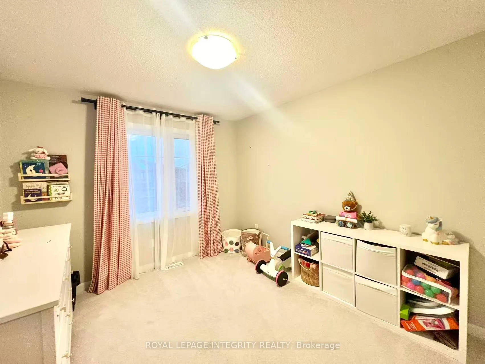 Photo 24 of 1045 Speedvale Court, Ottawa, Kanata - Kanata Lakes/Heritage Hills — HOMEH