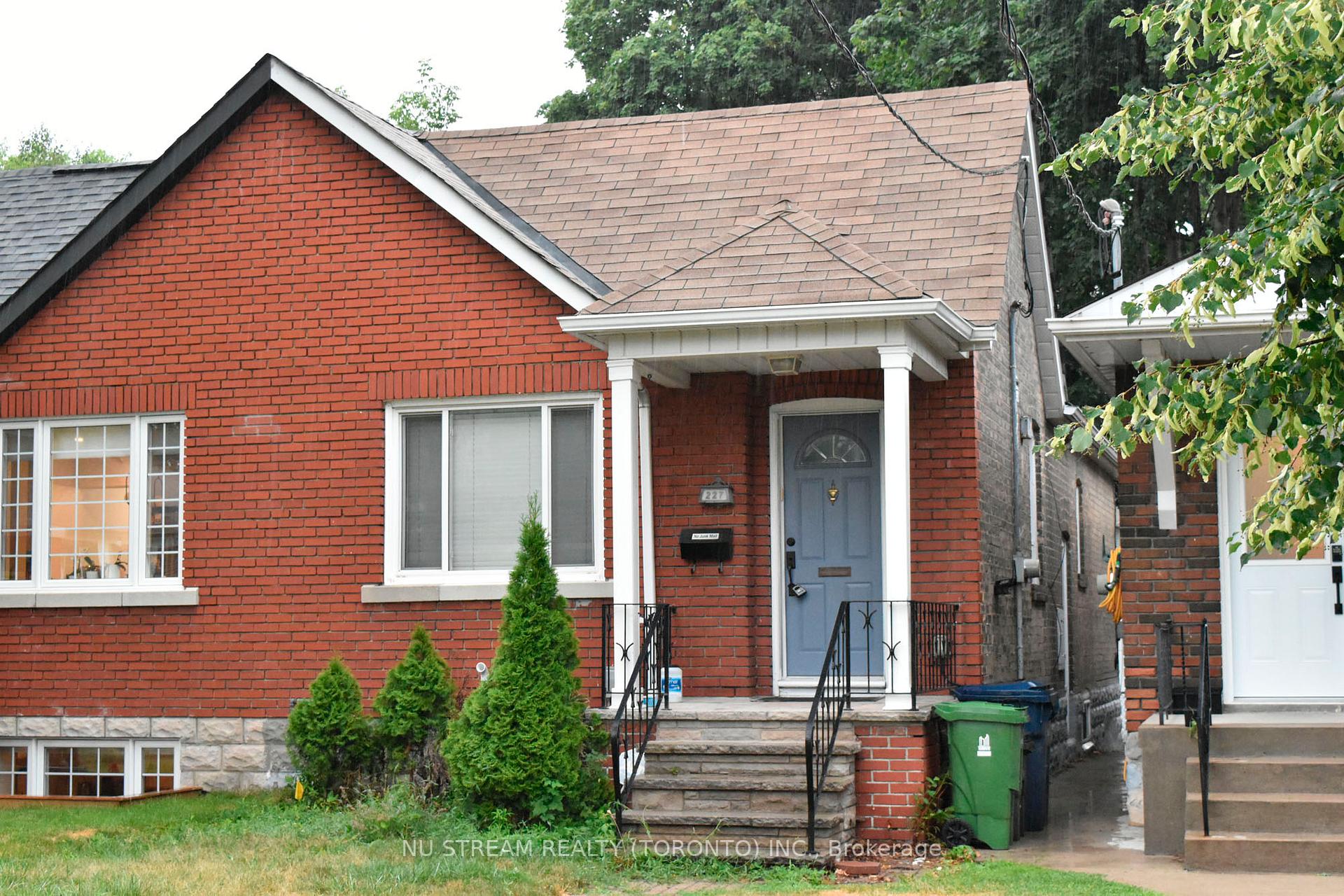 Photo 1 of 227 Airdrie Road, Toronto, Leaside — HOMEH