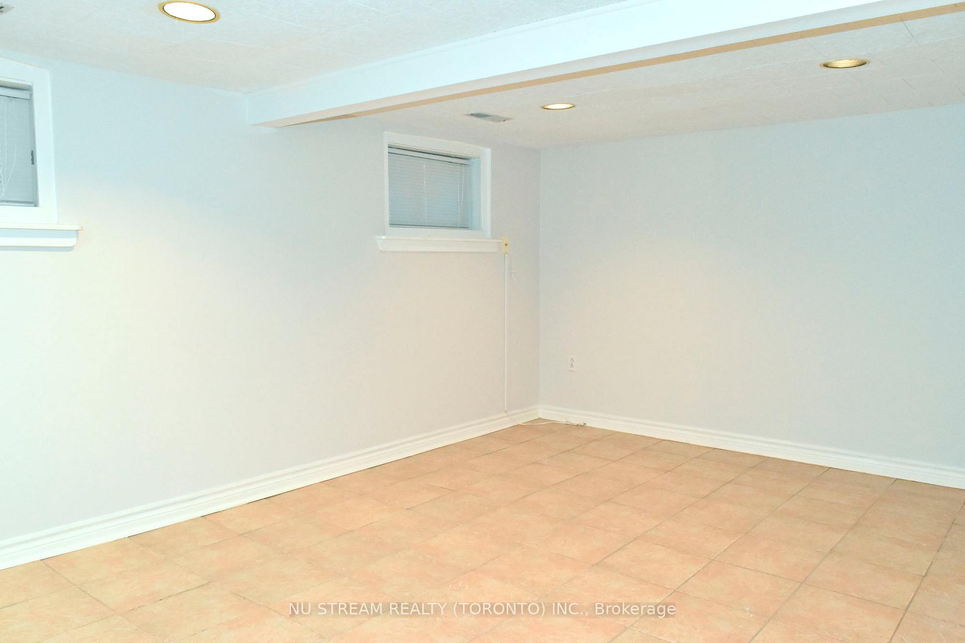 Photo 9 of 227 Airdrie Road, Toronto, Leaside — HOMEH