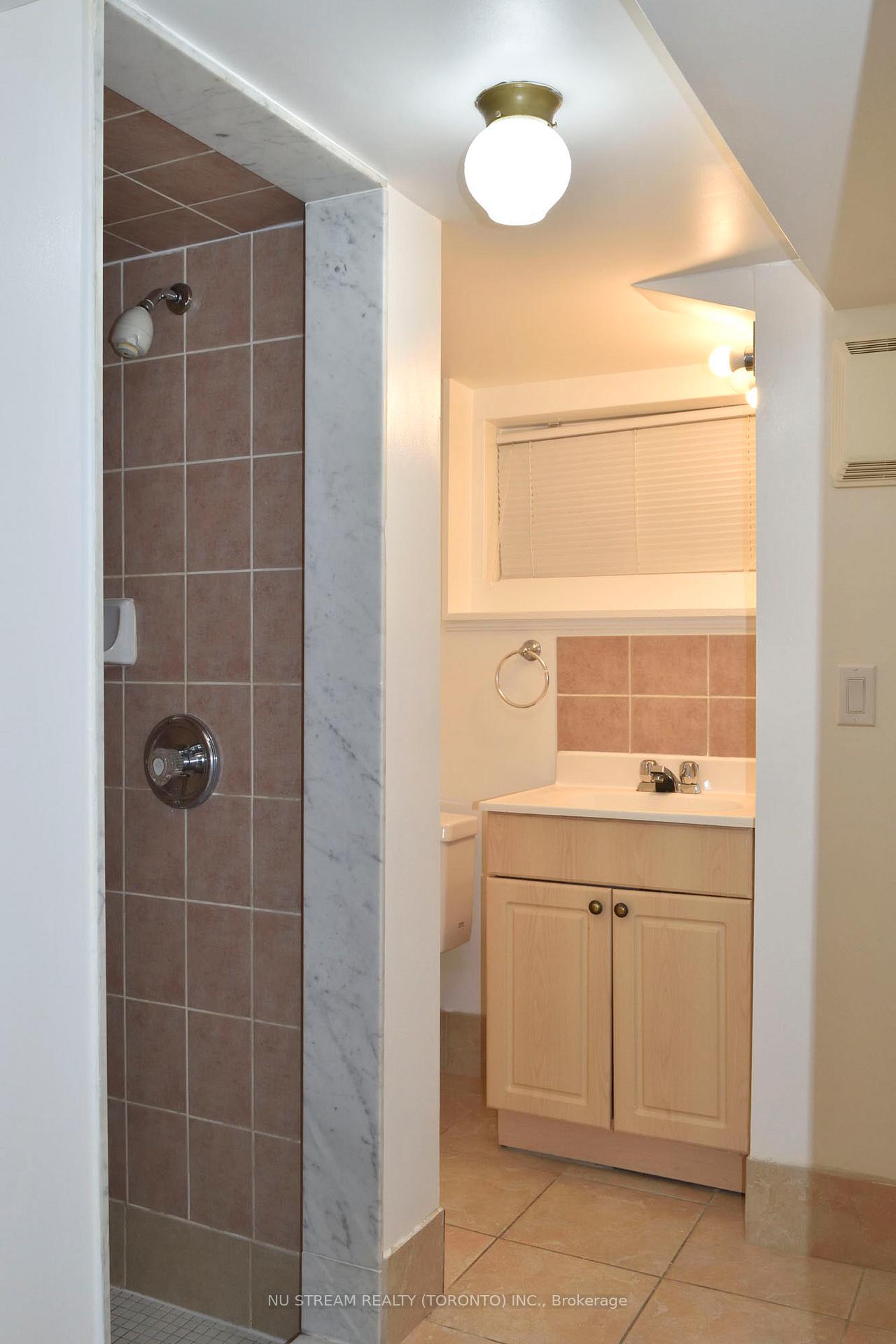 Photo 12 of 227 Airdrie Road, Toronto, Leaside — HOMEH