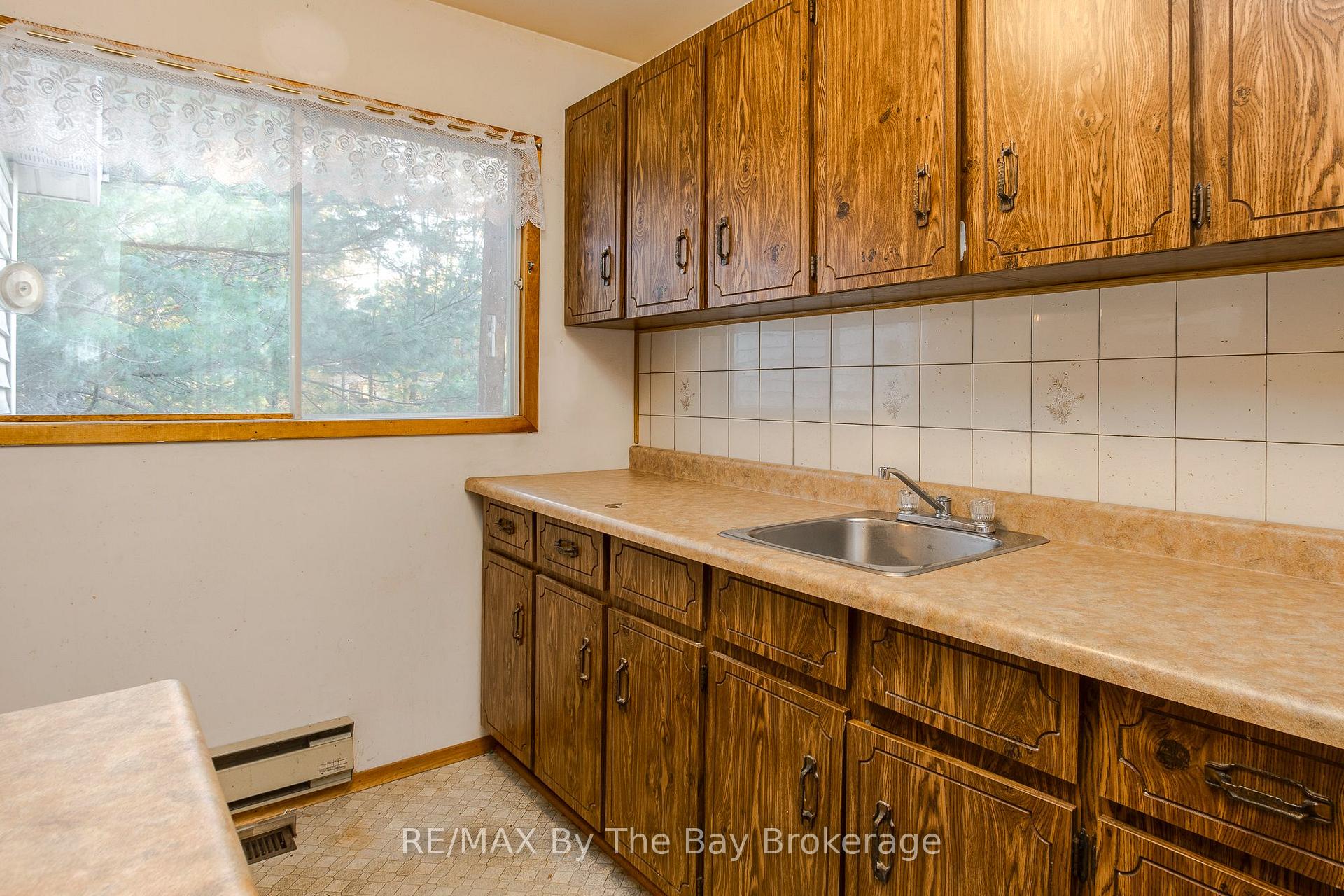 Photo 11 of 57 Tall Pines Drive, Tiny, Rural Tiny — HOMEH