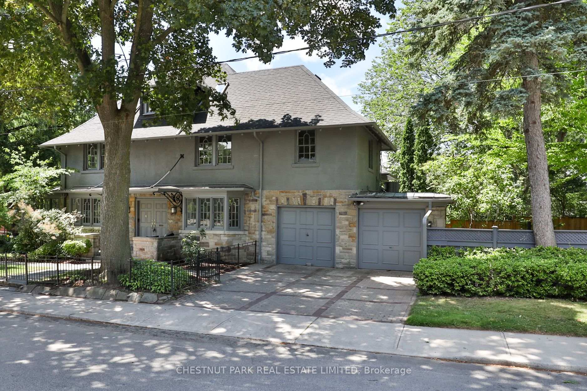 Photo 2 of 174 Rosedale Heights Drive, Toronto, Rosedale-Moore Park — HOMEH