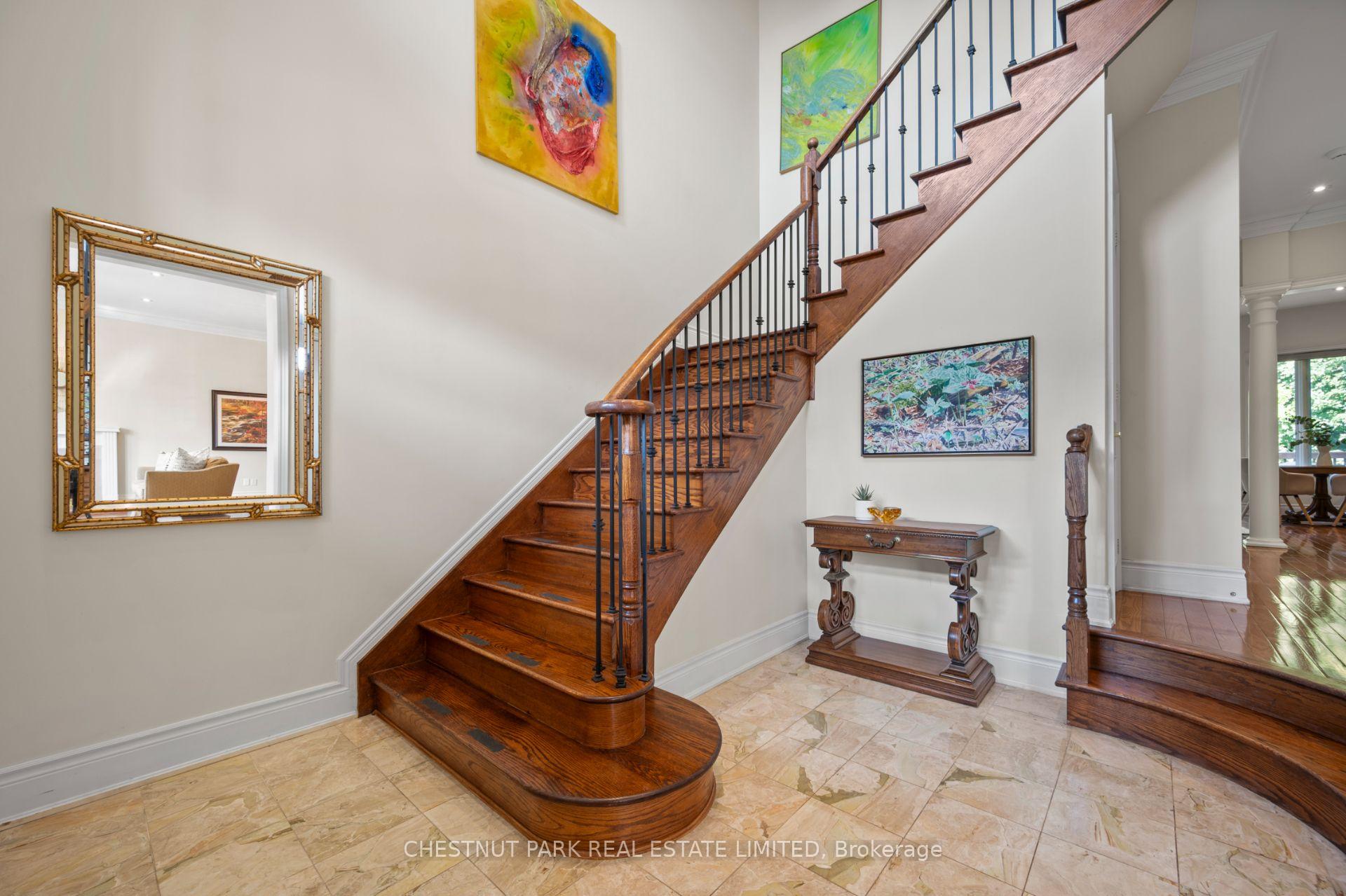 Photo 3 of 8 True Davidson Drive, Toronto, Leaside — HOMEH