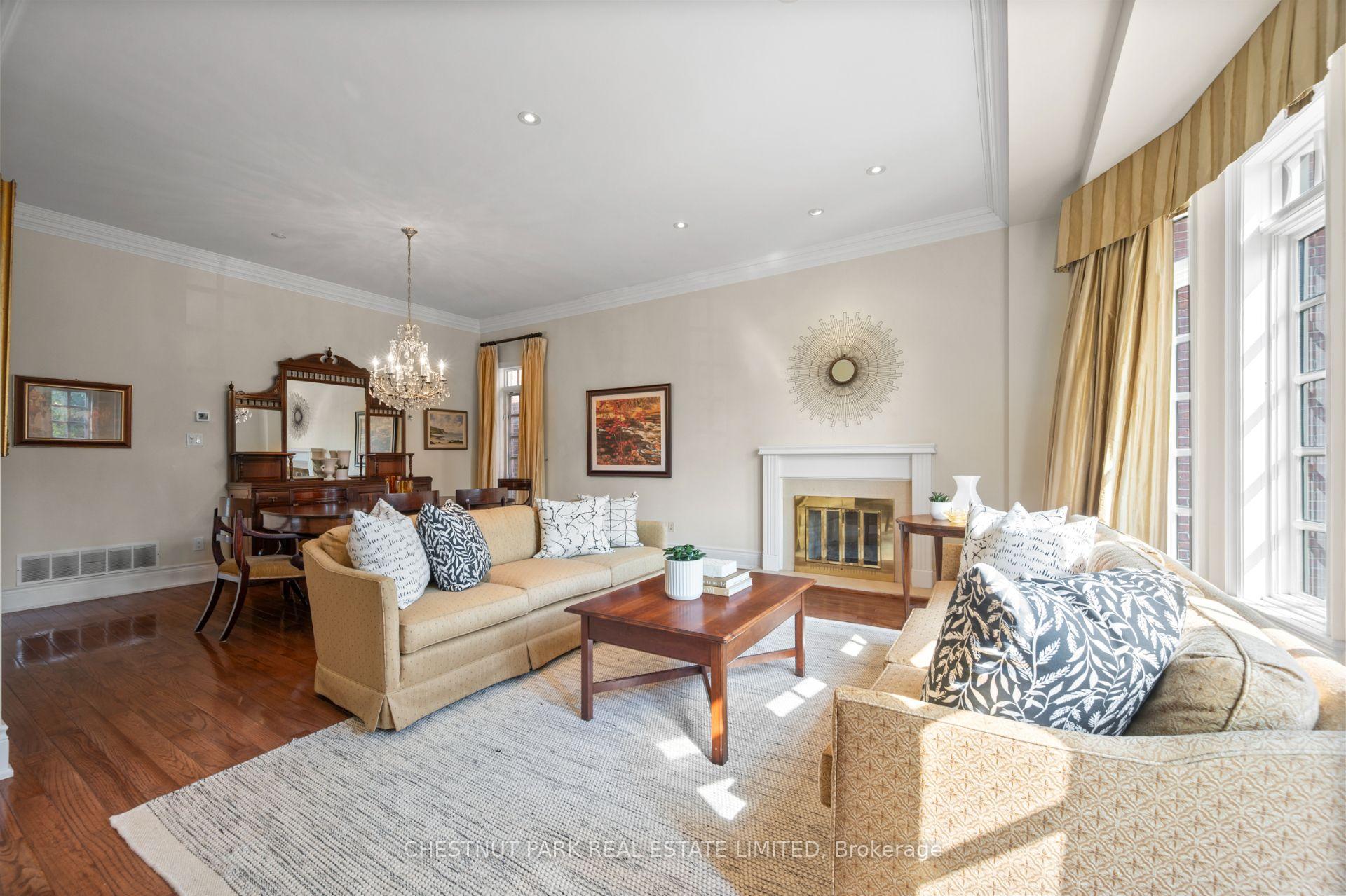 Photo 6 of 8 True Davidson Drive, Toronto, Leaside — HOMEH
