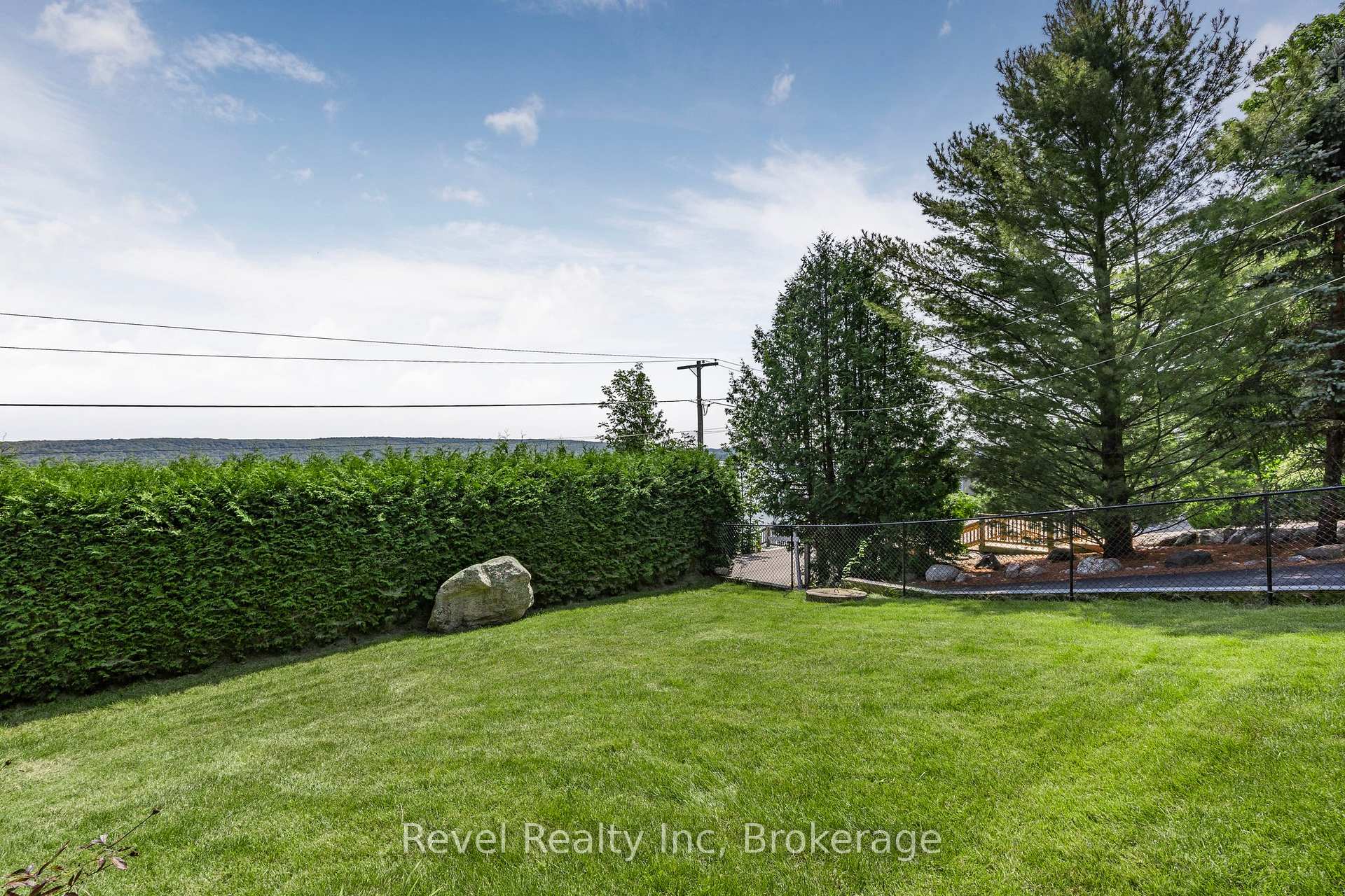 Photo 37 of 237 West Shore Drive, Tiny, Rural Tiny — HOMEH