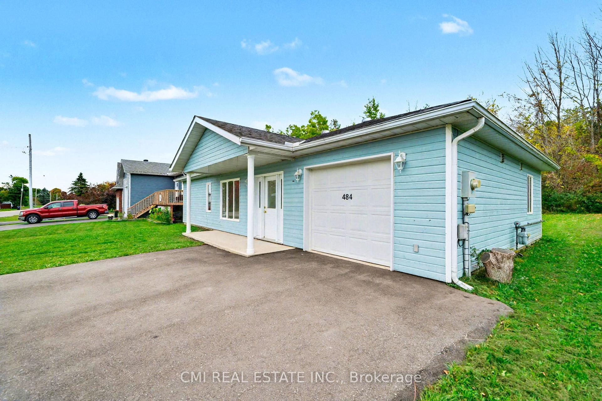 Photo 5 of 484 7th Avenue, Tay, Port McNicoll — HOMEH