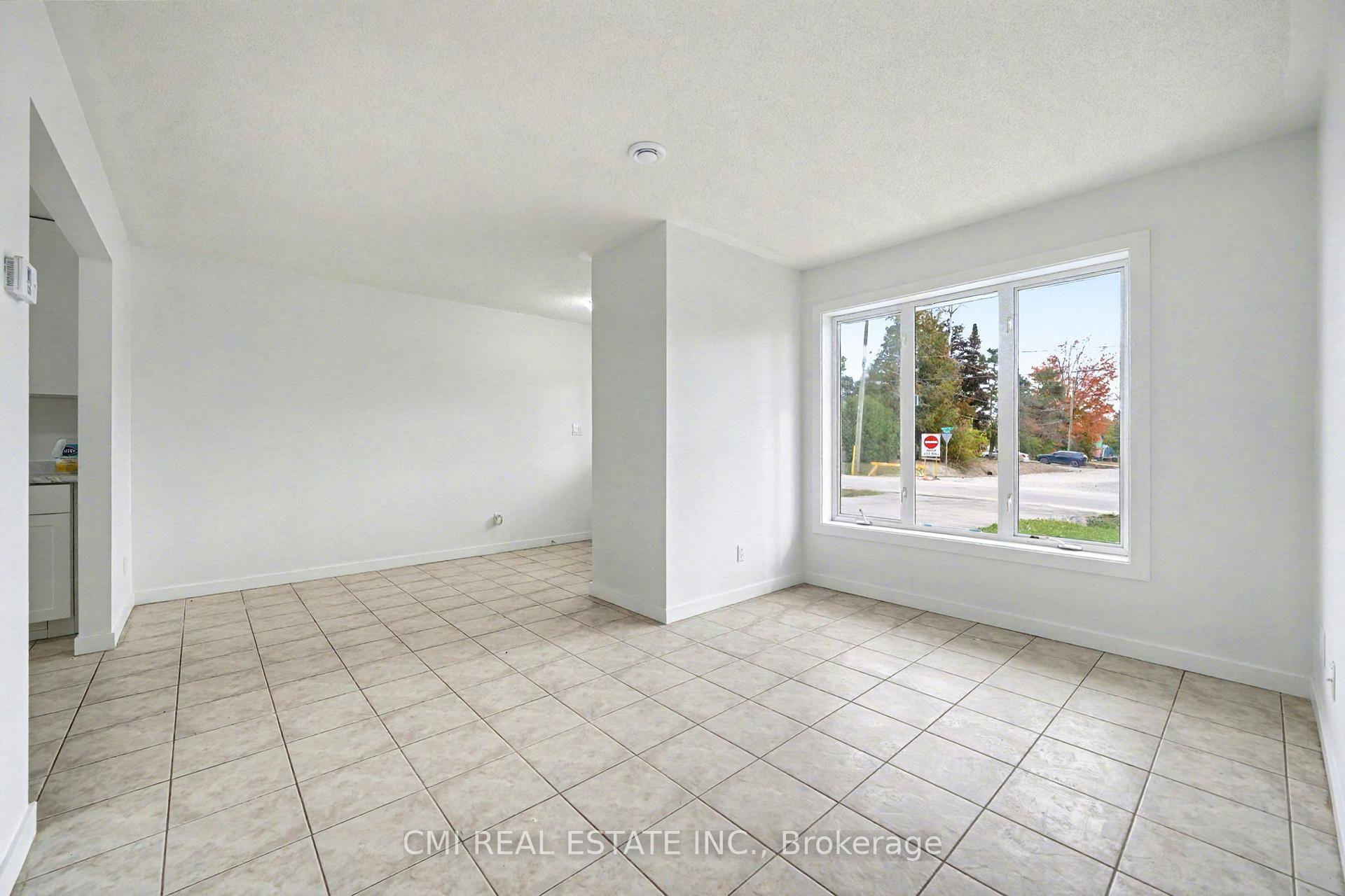 Photo 11 of 484 7th Avenue, Tay, Port McNicoll — HOMEH