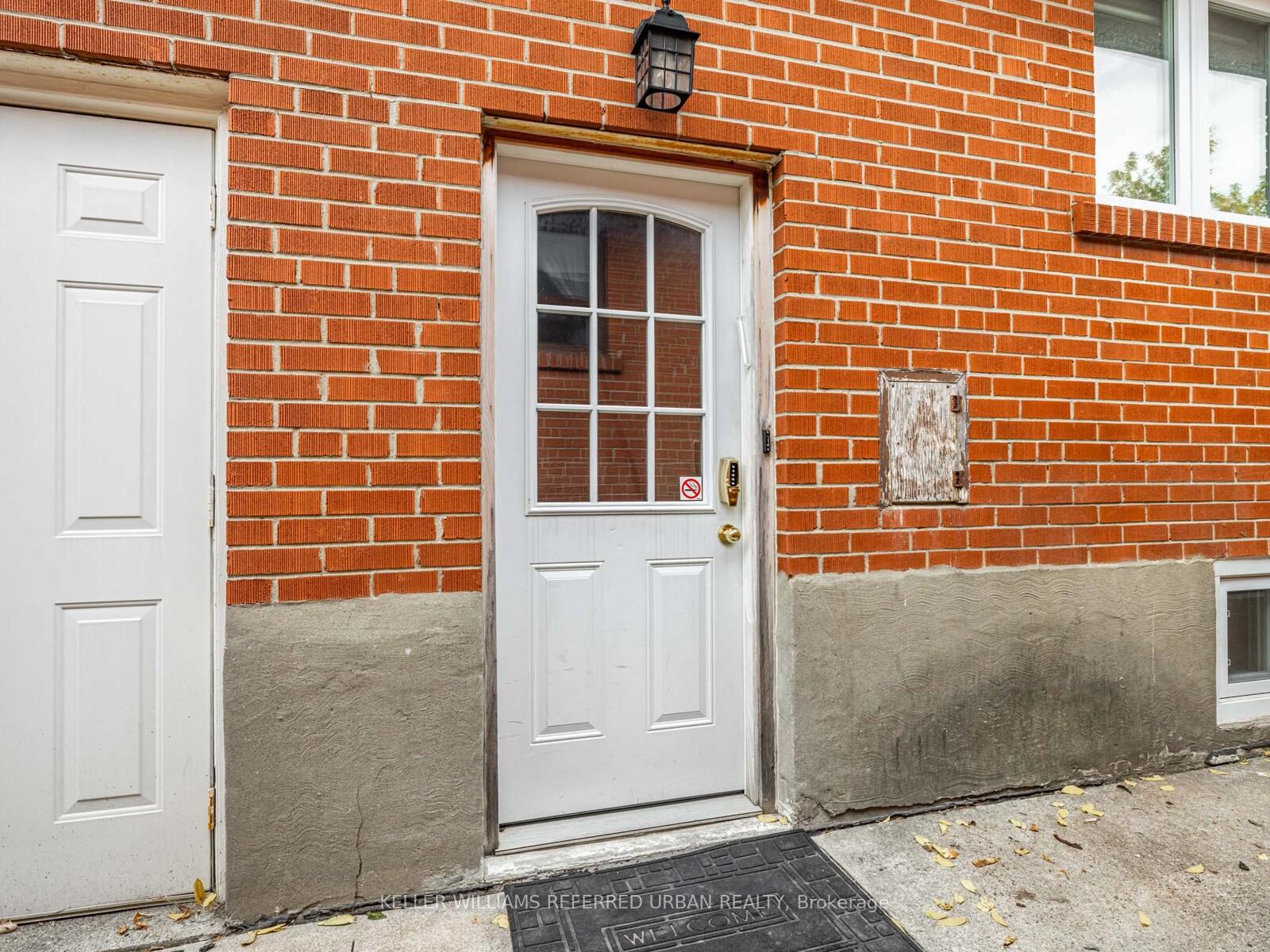 Photo 3 of Unit 1, 58 Ranee Avenue, Toronto, Englemount-Lawrence — HOMEH