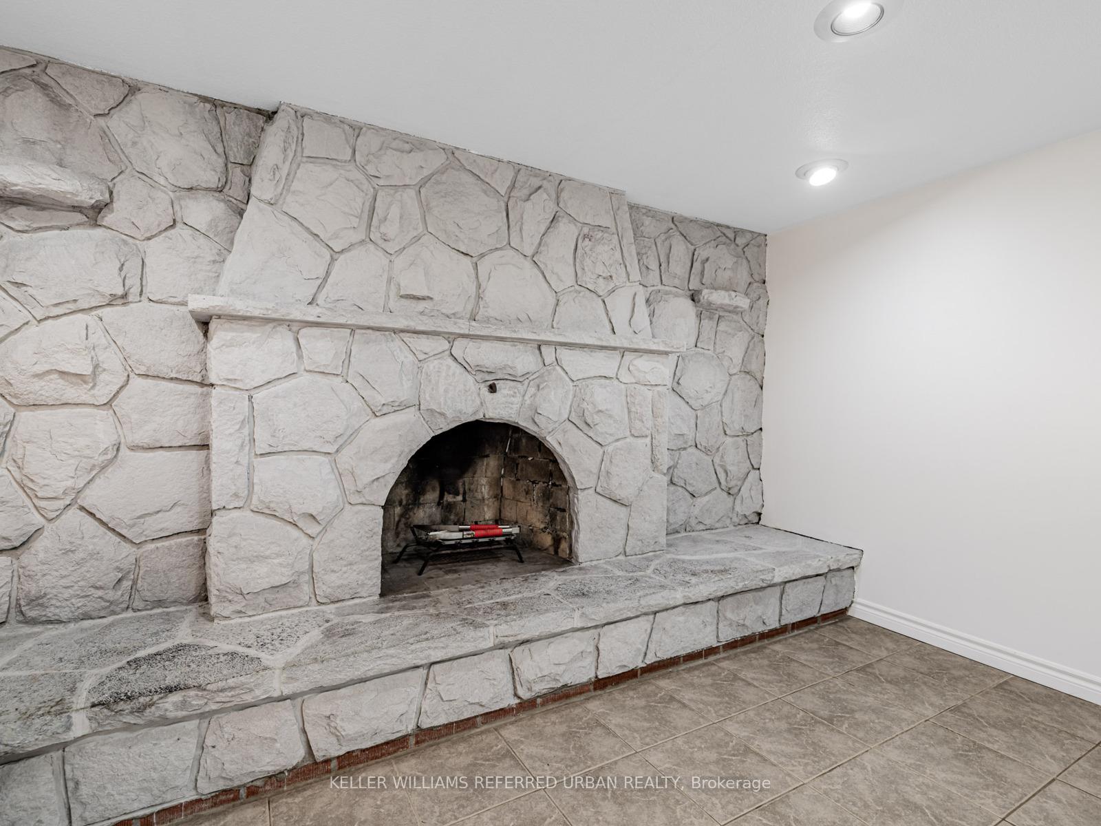 Photo 12 of Unit 1, 58 Ranee Avenue, Toronto, Englemount-Lawrence — HOMEH