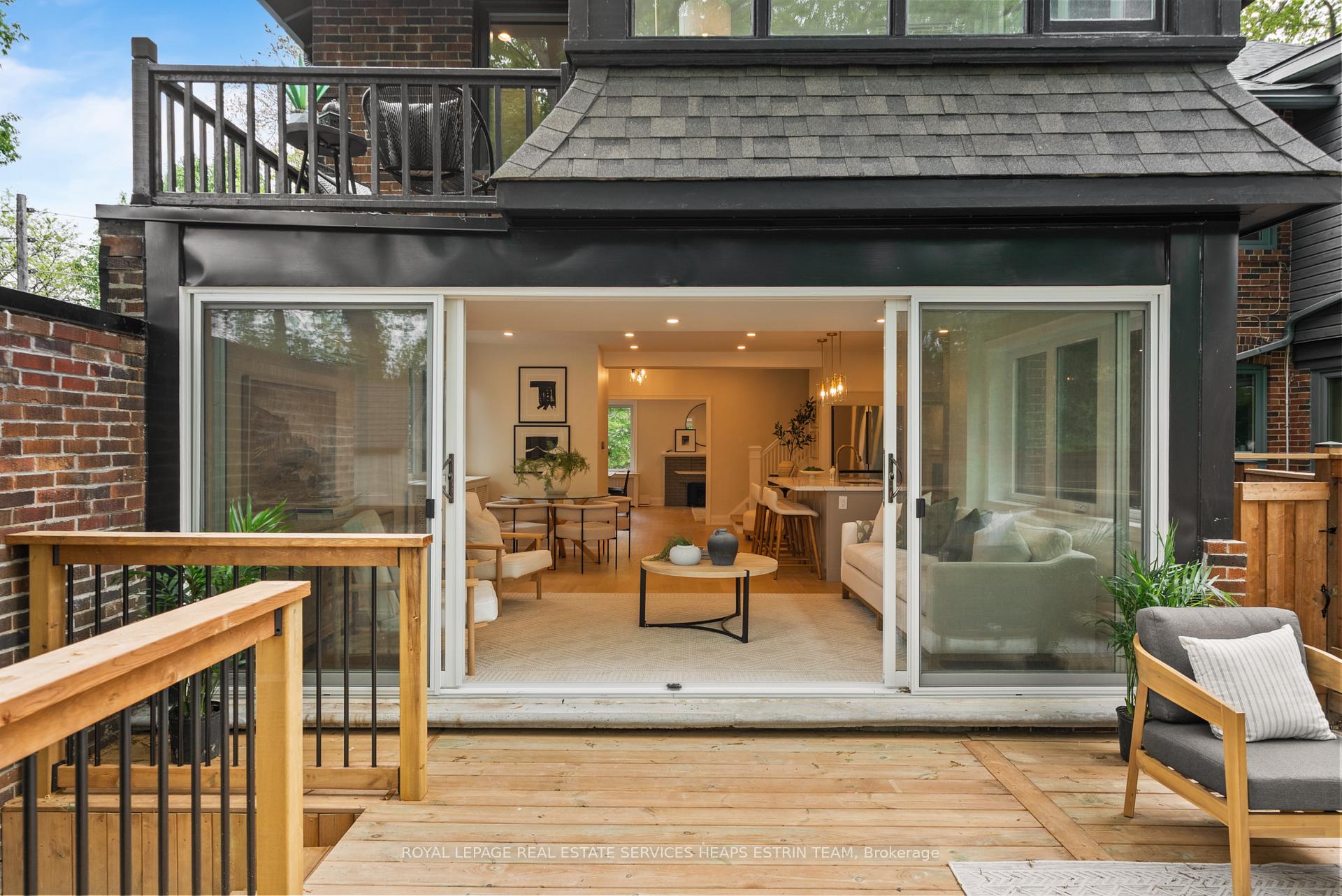 Photo 10 of 156 Welland Avenue, Toronto, Rosedale-Moore Park — HOMEH