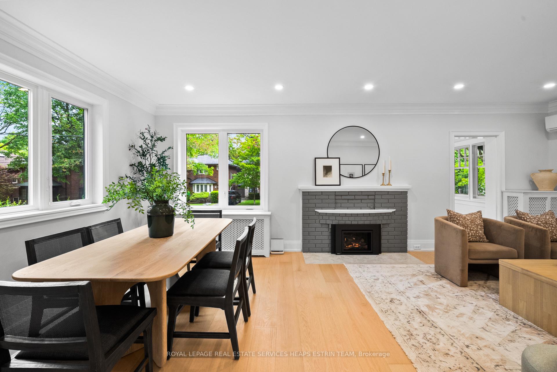 Photo 14 of 156 Welland Avenue, Toronto, Rosedale-Moore Park — HOMEH