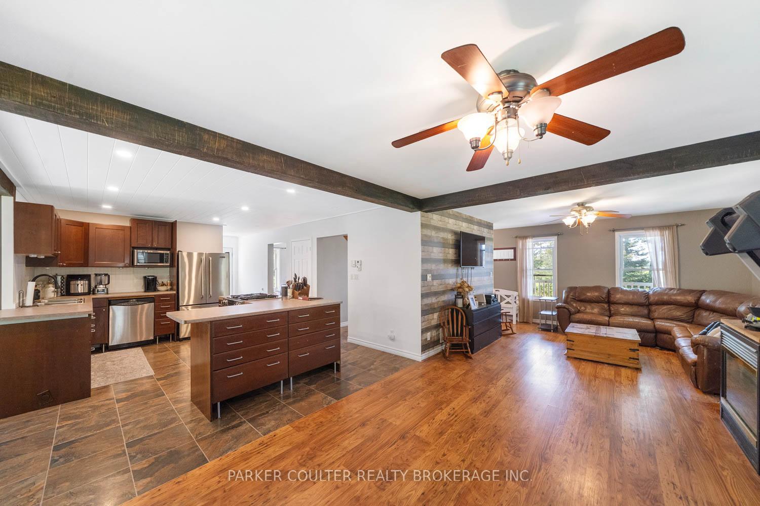 Photo 11 of 215 O'brien Road, Strong — HOMEH