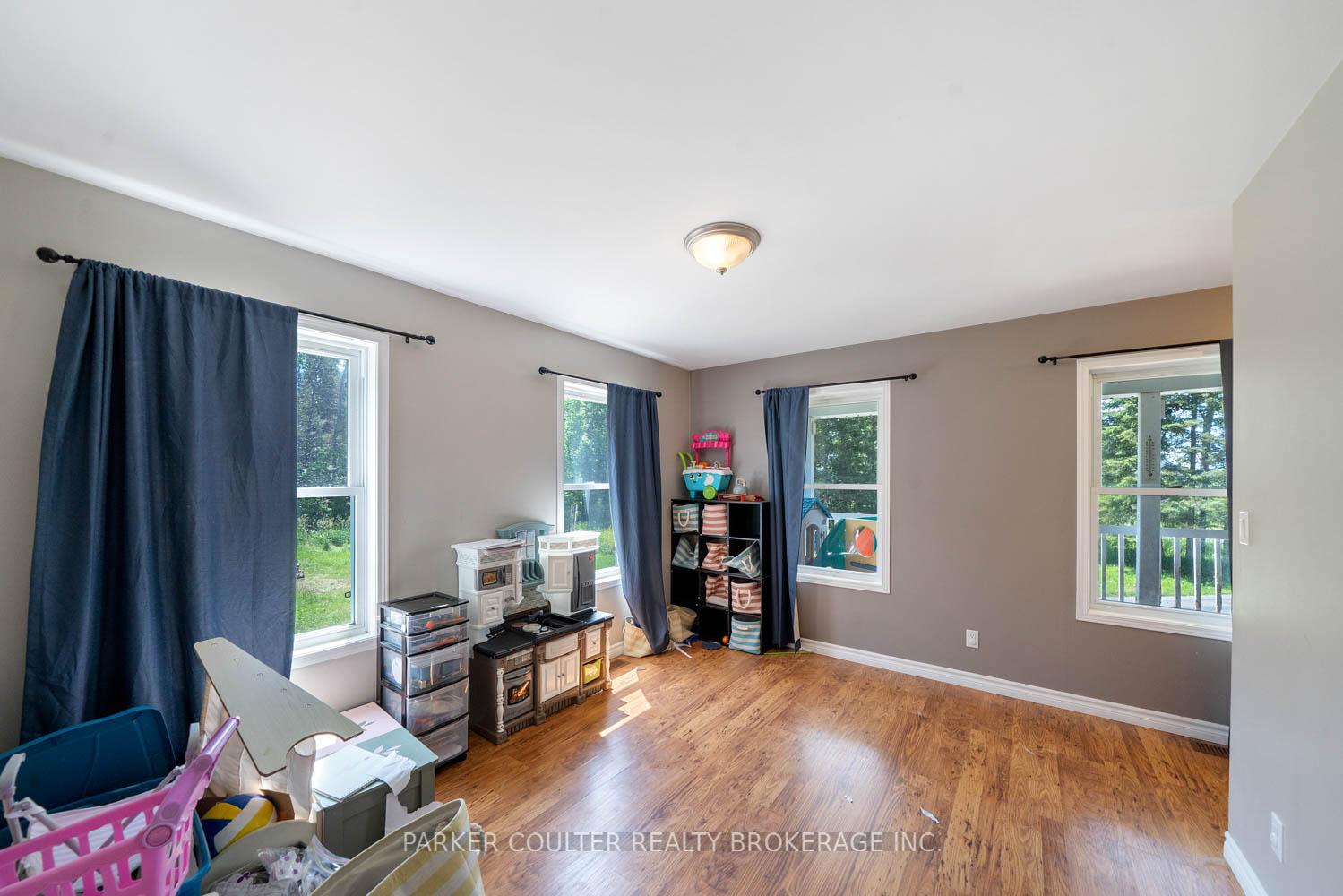 Photo 14 of 215 O'brien Road, Strong — HOMEH