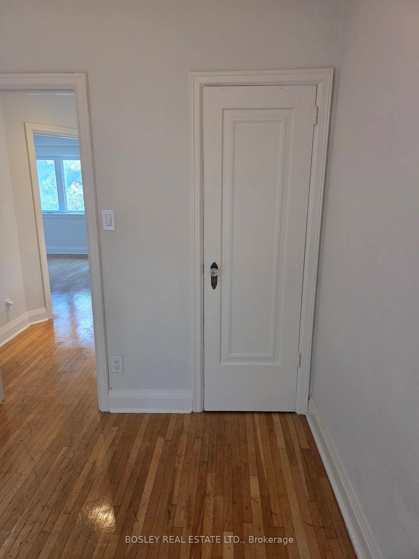 Photo 18 of 763 Eglinton Avenue E, Toronto, Leaside — HOMEH