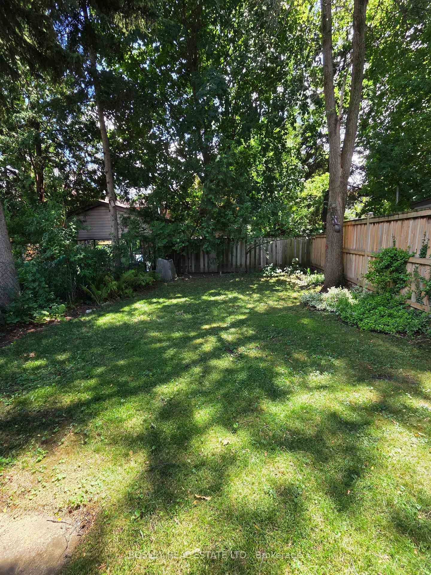Photo 30 of 763 Eglinton Avenue E, Toronto, Leaside — HOMEH