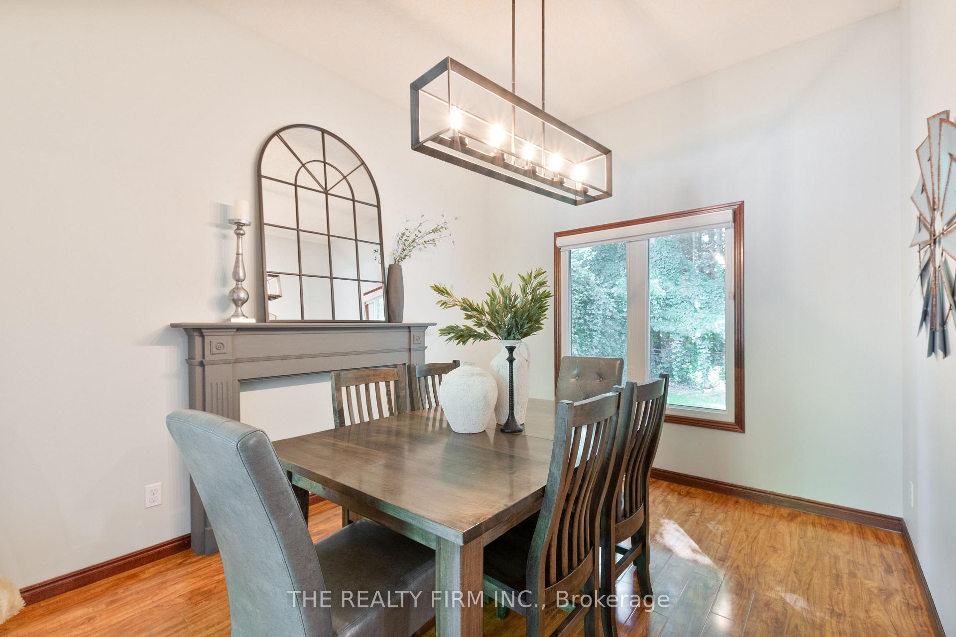 Photo 7 of 512 Riverview Drive, Strathroy-Caradoc, NE — HOMEH