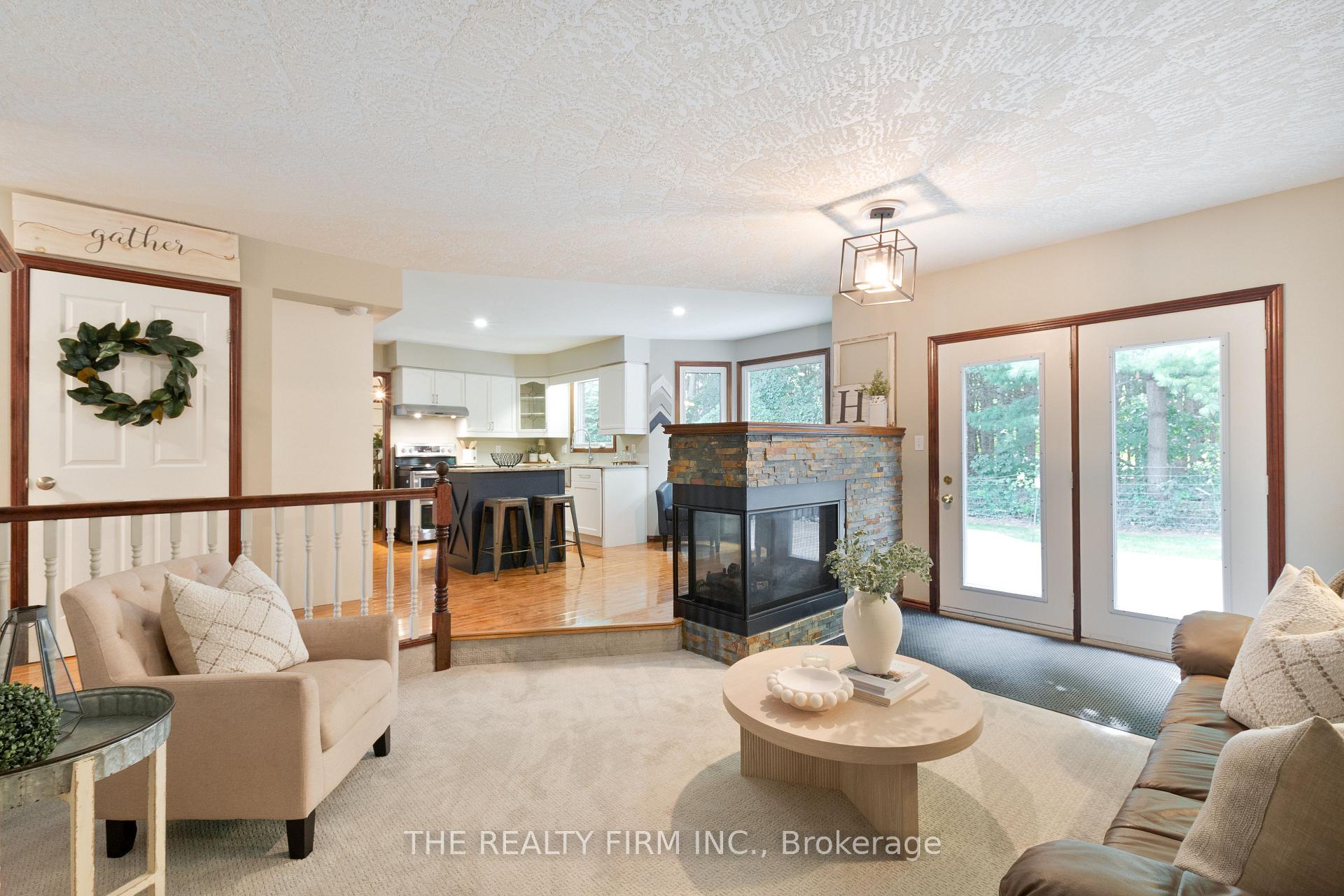 Photo 14 of 512 Riverview Drive, Strathroy-Caradoc, NE — HOMEH