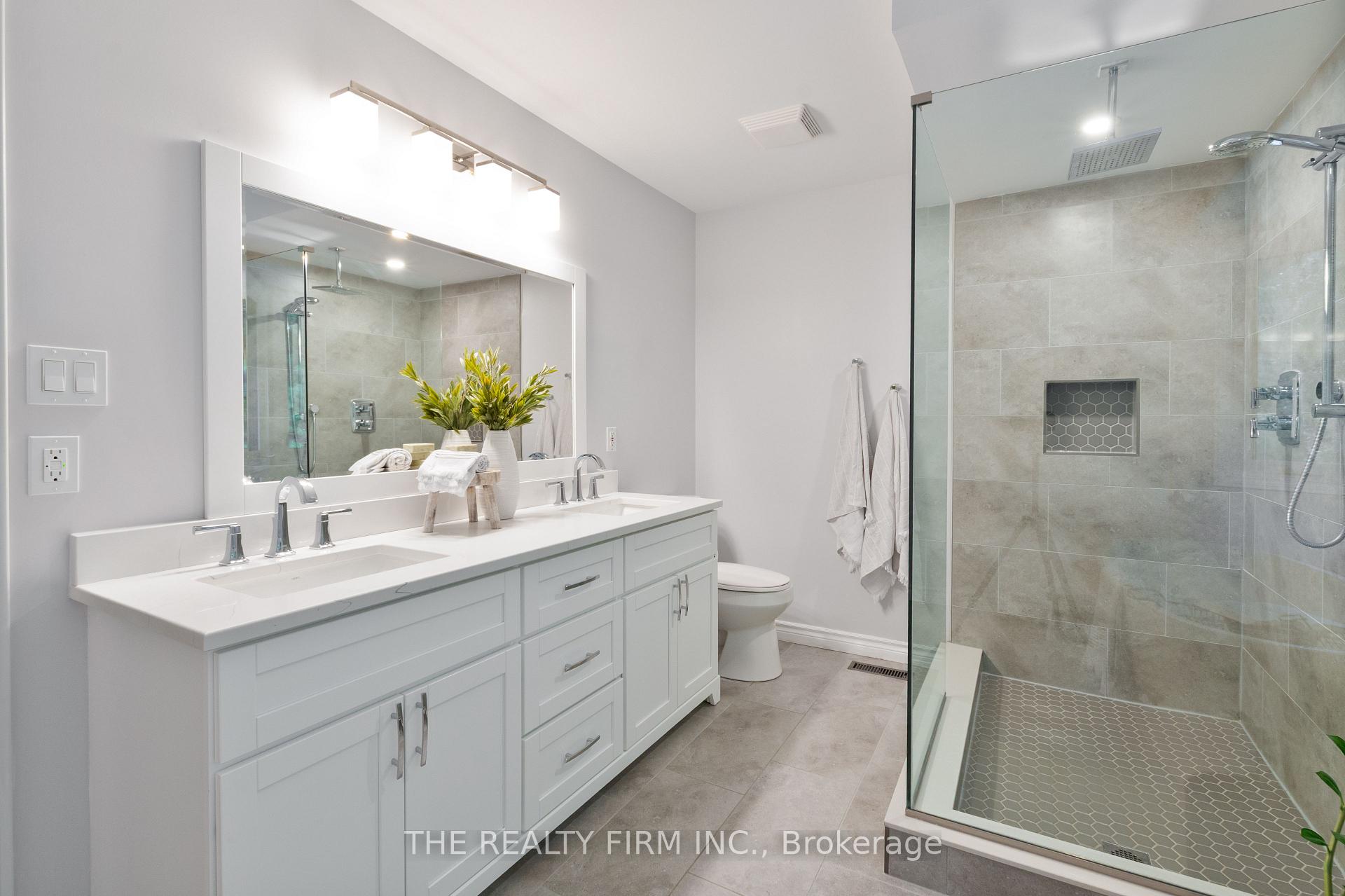 Photo 22 of 512 Riverview Drive, Strathroy-Caradoc, NE — HOMEH
